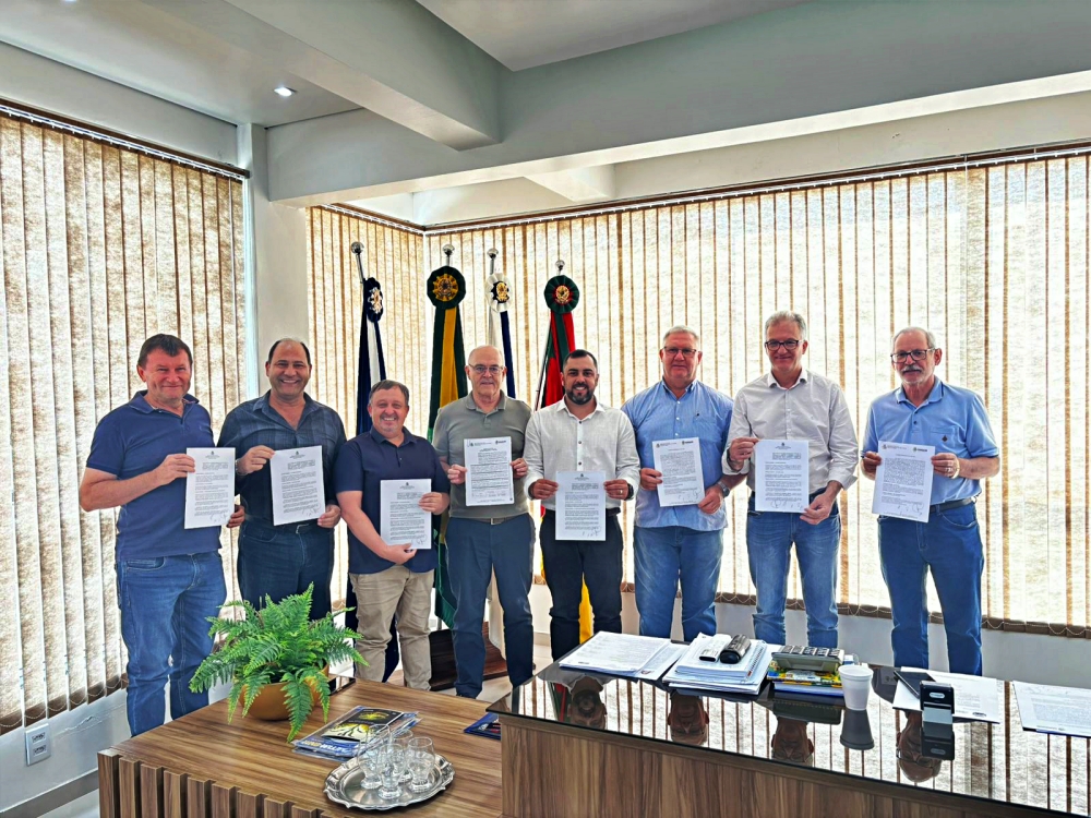 Capa Municípios da região assinam convênio para atualizar projeto da RS-514