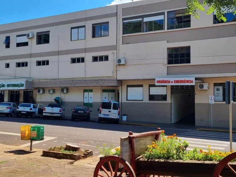 Capa Estado confirma mais de R$ 625 mil para ambulâncias destinadas a Palmeira das Missões