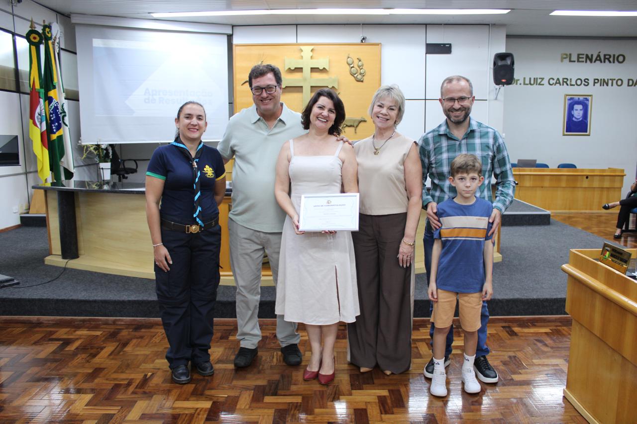 Capa Docente da UFSM-PM recebe Voto de Congratulação na Câmara de Vereadores de Palmeira das Missões