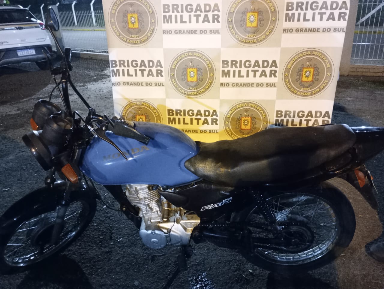 Capa Homem é preso por receptação e motocicleta furtada é recuperada em Sarandi