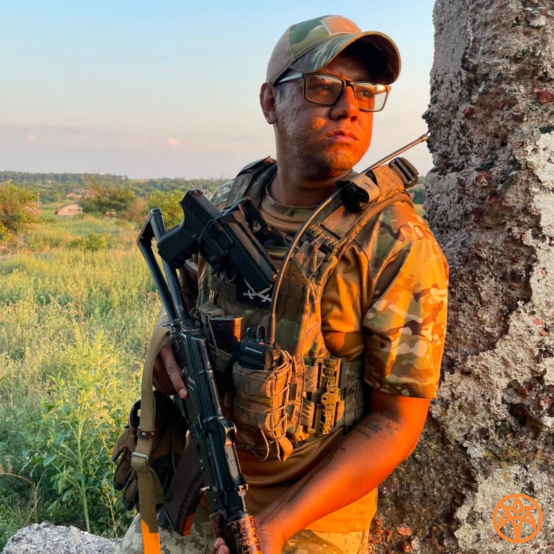 Capa Entre drones, artilharia e saudade: palmeirense relata rotina na linha de frente da guerra na Ucrânia