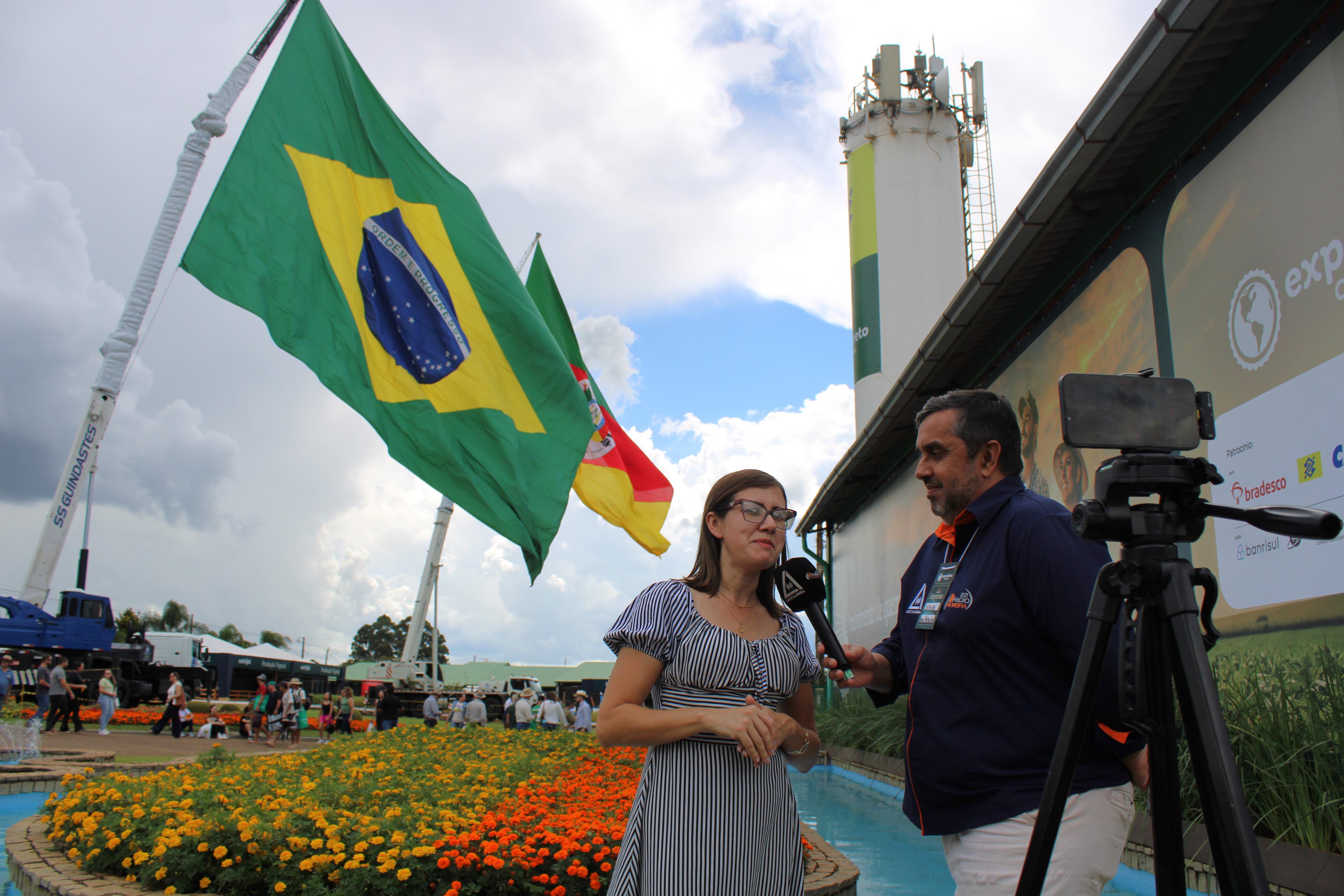 Capa Presidente do Legislativo de Palmeira das Missões participa da Expodireto e divulga Encontro Regional de Vereadoras
