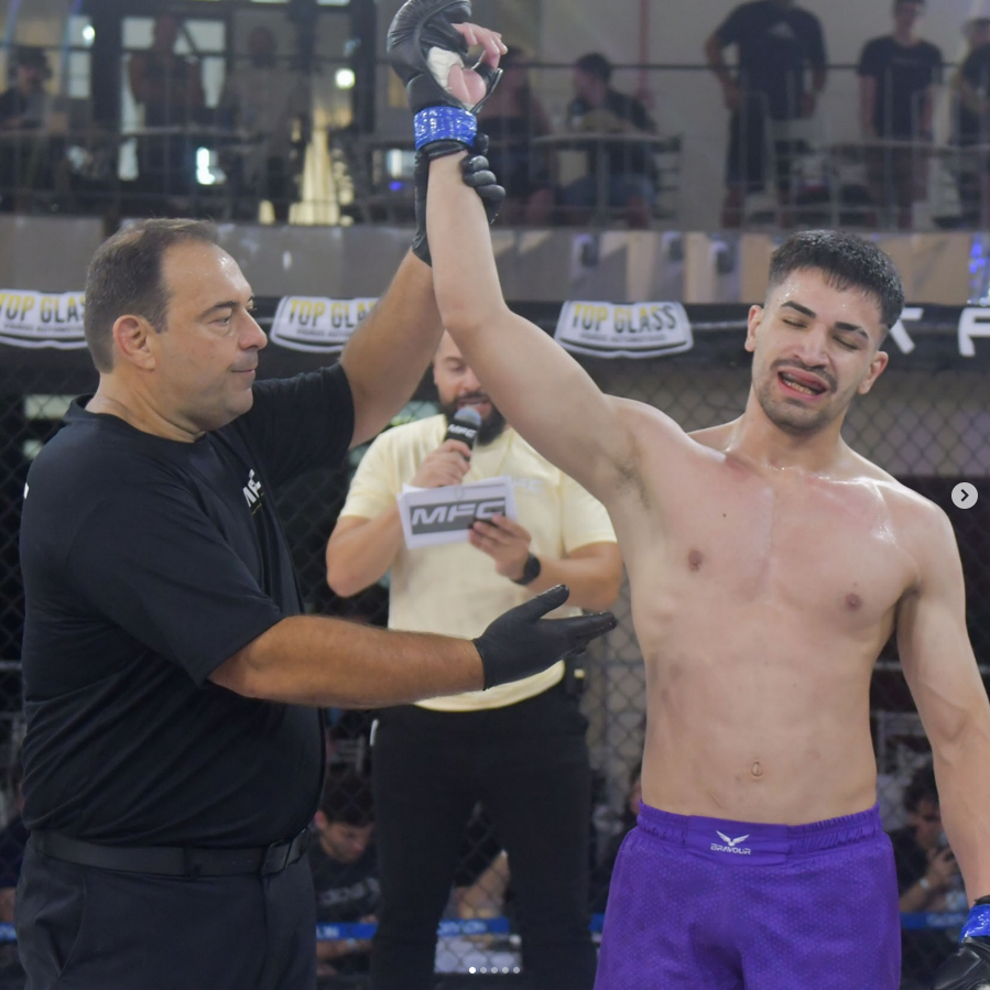 Capa Nocaute no MFC: Vinicius Teylor vence luta decisiva no maior campeonato de MMA do RS