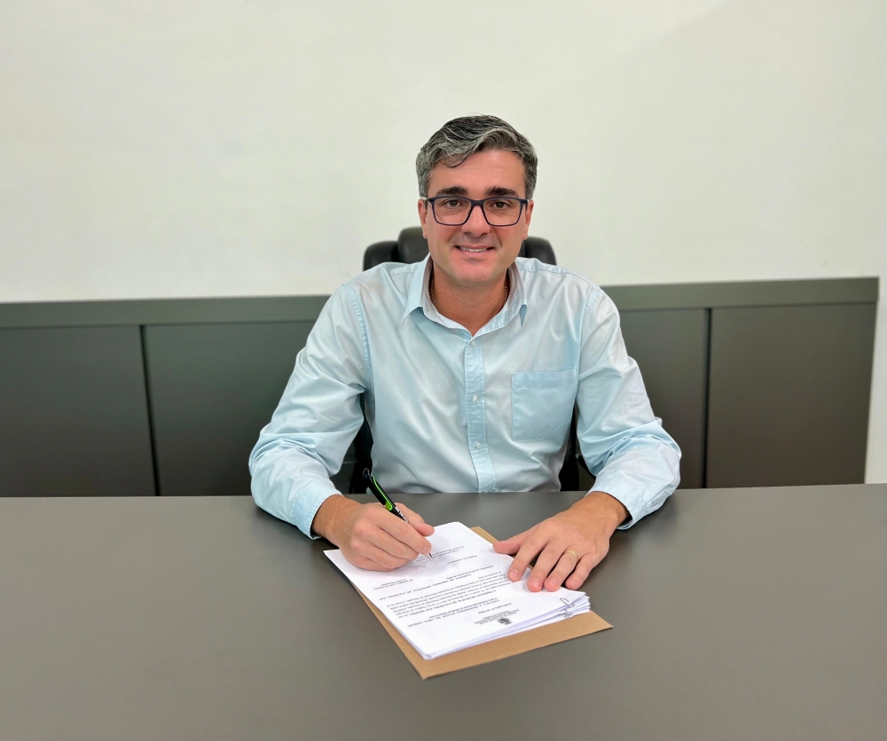 Capa Vice-prefeito Régis Lorenzoni assume como prefeito em exercício em Palmeira das Missões