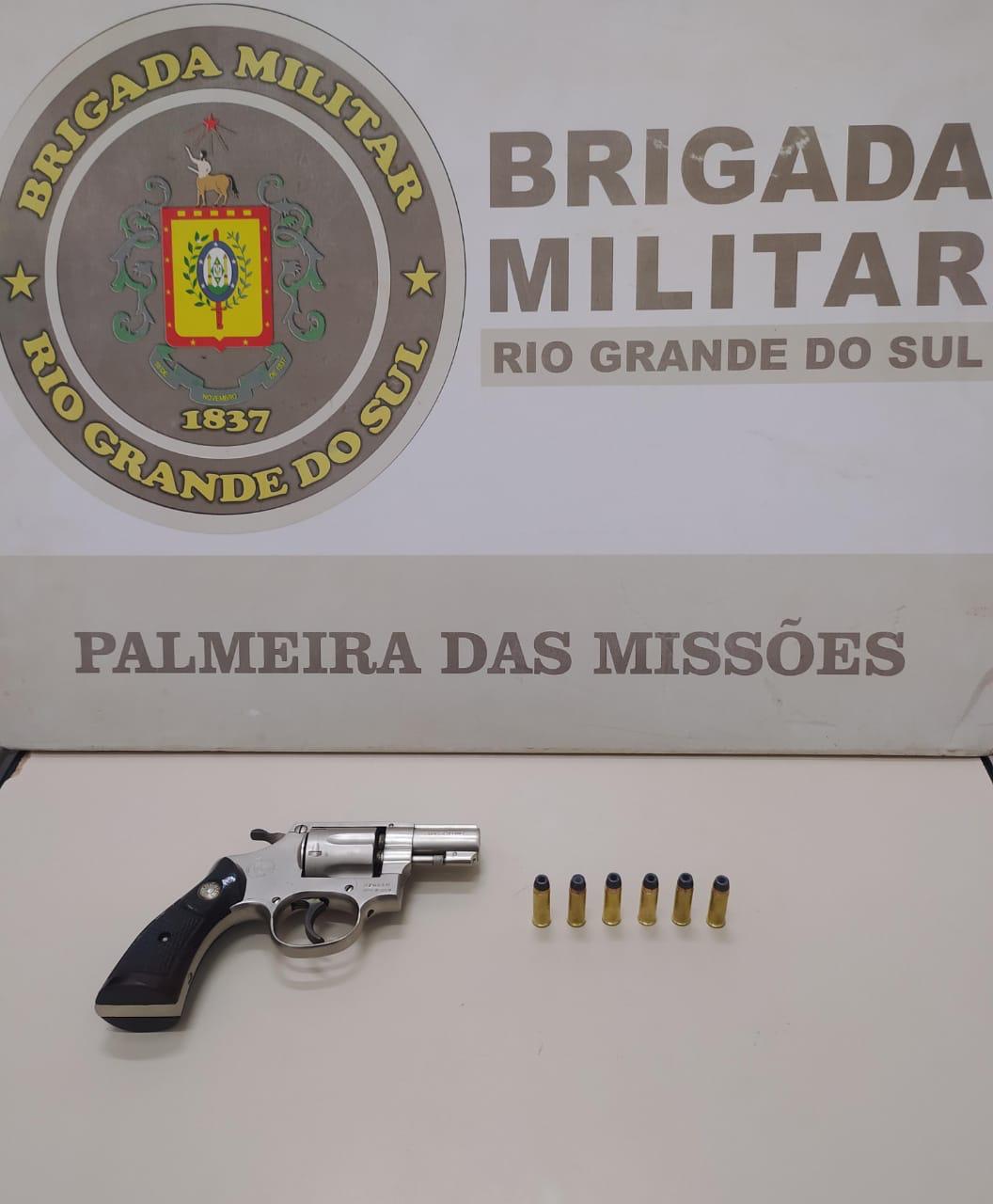 Capa Brigada Militar prende homem por posse ilegal de arma em Palmeira das Missões