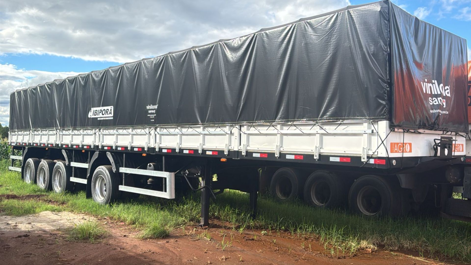 Capa Polícia Civil recupera semirreboque obtido por fraude em Barra Funda