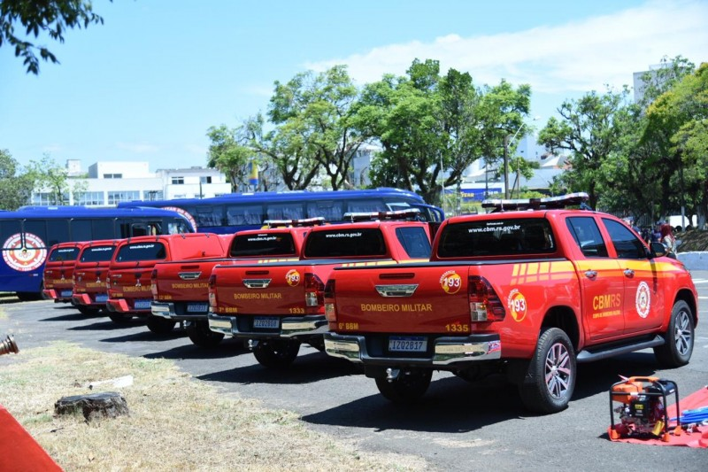Capa Palmeira das Missões recebe nova viatura dos Bombeiros em ato regional nesta sexta (12)