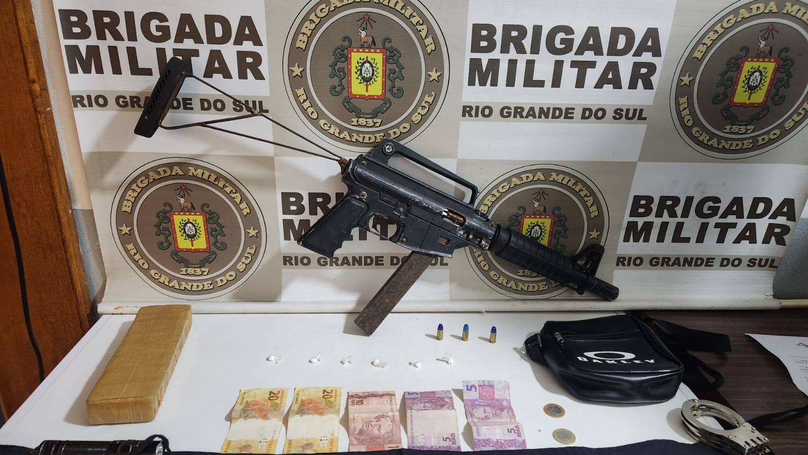 Capa Foragido é preso após confronto com a Brigada Militar no Morro de Sarandi