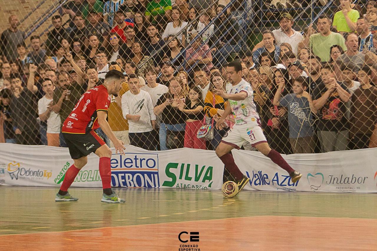 Capa Em busca do Bi Campeonato, Lokomotiv Futsal estreia em casa