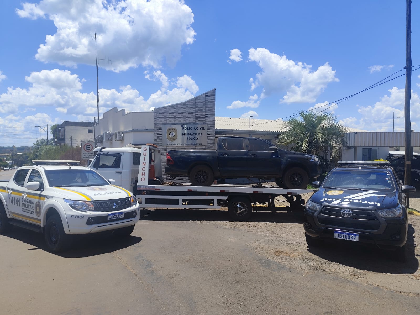 Capa Brigada Militar realiza duas prisões em Palmeira das Missões