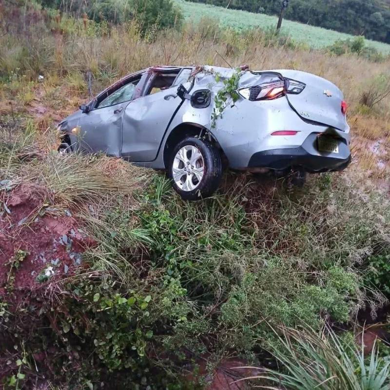 Capa Saída de pista deixa vítima fatal na BR-158 em Pejuçara